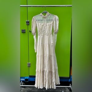 Ivory-Colored Gunna Sax Dress